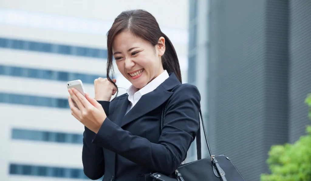 Kontrak Paruh Waktu: Pengertian, Contoh, dan Hak Karyawan